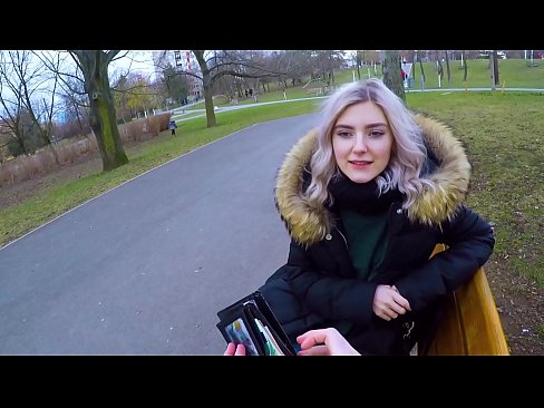 ❤️ Swallows hot cum coigreach airson airgead - blowjob anns a 'phàirc le Eva Elfie ❤❌  Gnè càileachd  aig gd.onetubes.top